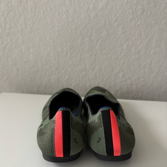 Rothy’s Olive Camo loafer Size 9 - Picture 7 of 11